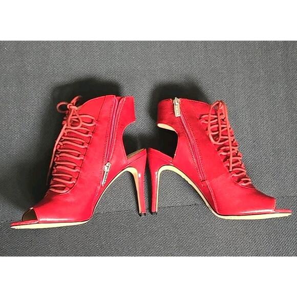 EUC Vince Camuto Women Shooties Chiane 4in Heel Boots 7.5 Red Round Toe Leather - Picture 4 of 13